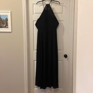 Lulu’s black bridesmaid dress